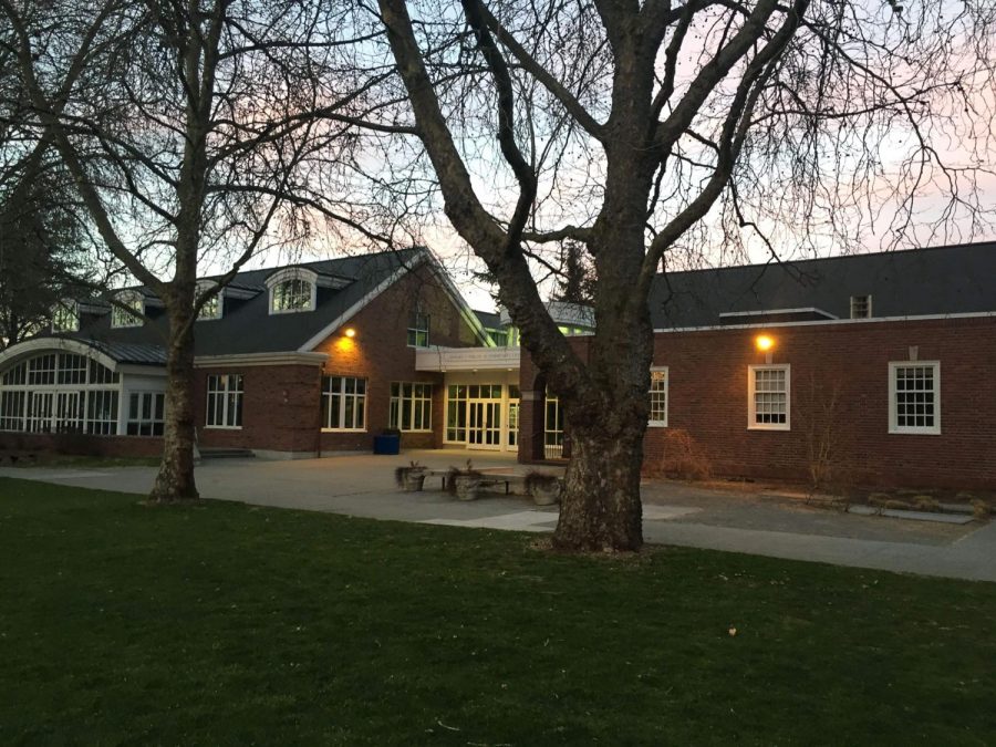 The WCC at night(Lakeside School)