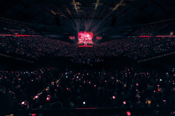 Navigation to Story: SEVENTEEN in Seattle: A Review of the [NEW_] World Tour